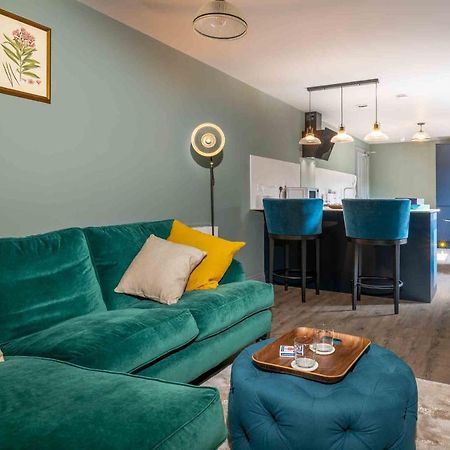 Stylish Modern 1 Bedroom, City Centre Bath Eksteriør billede
